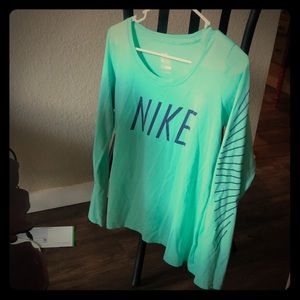 Nike long sleeve